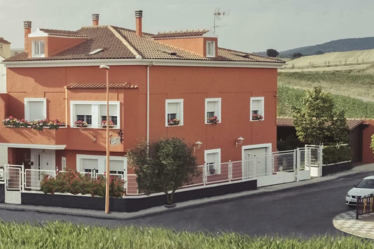 Casa Rural El Sauce. A 2,5 Km De Cuenca Capital Nohales Екстериор снимка