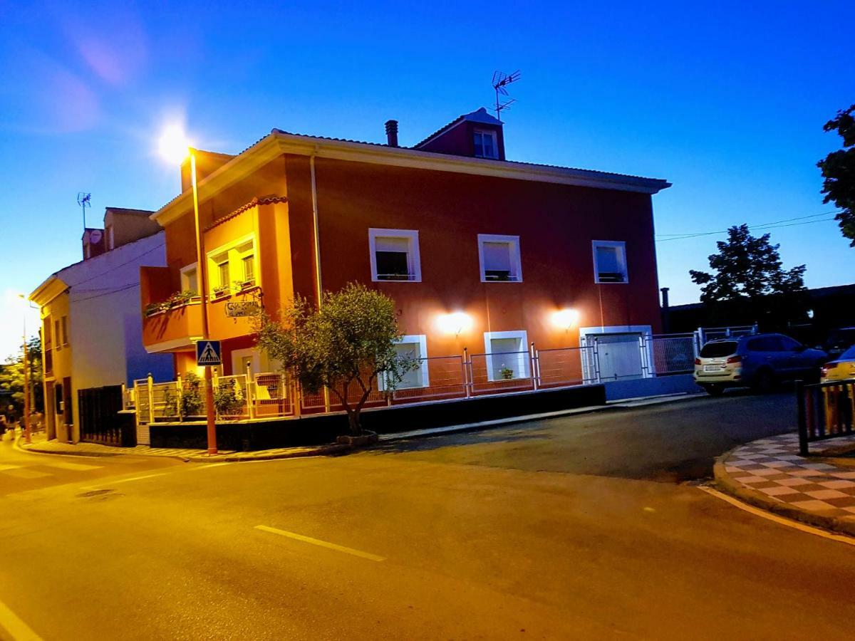 Casa Rural El Sauce. A 2,5 Km De Cuenca Capital Nohales Екстериор снимка