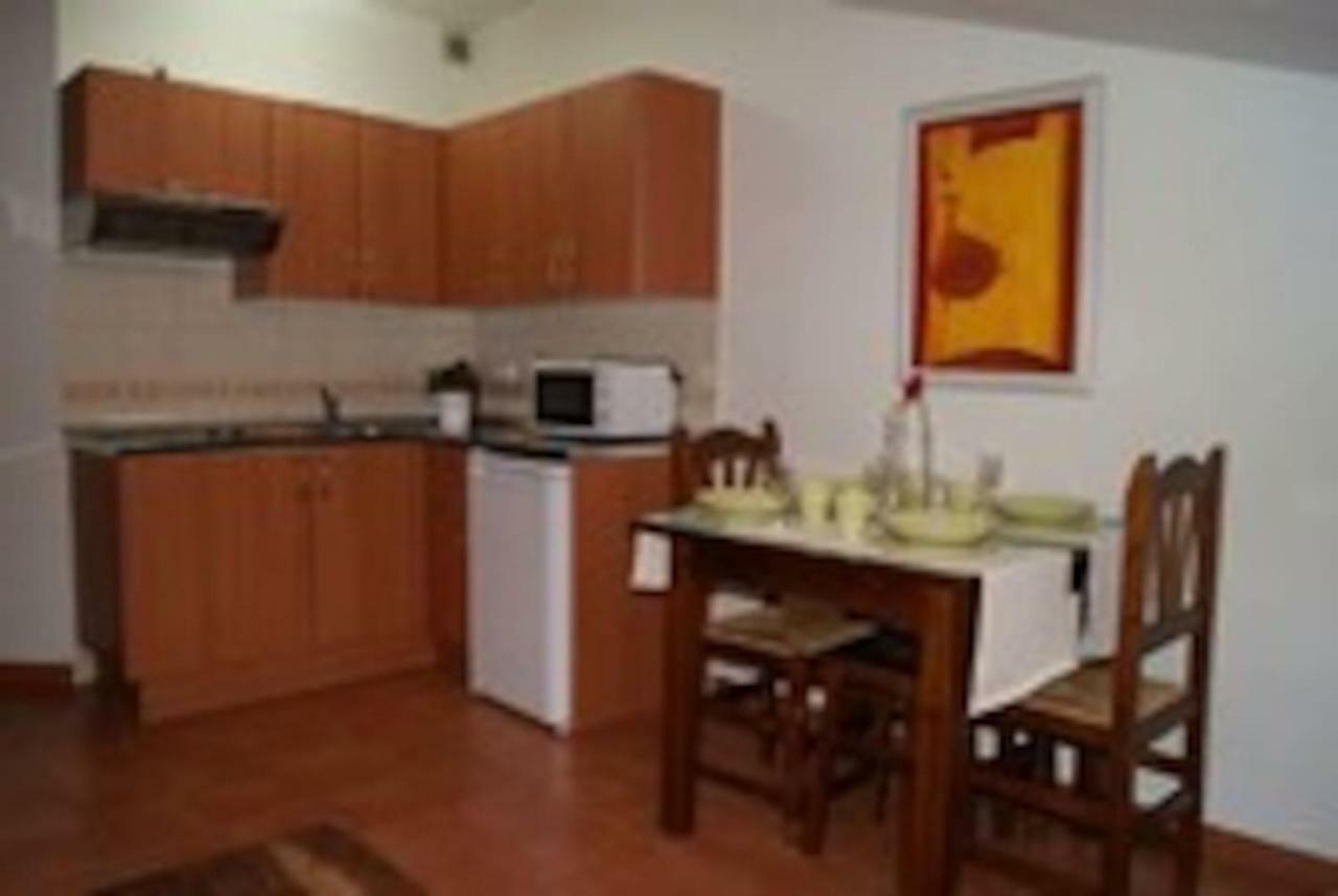 Casa Rural El Sauce. A 2,5 Km De Cuenca Capital Nohales Екстериор снимка